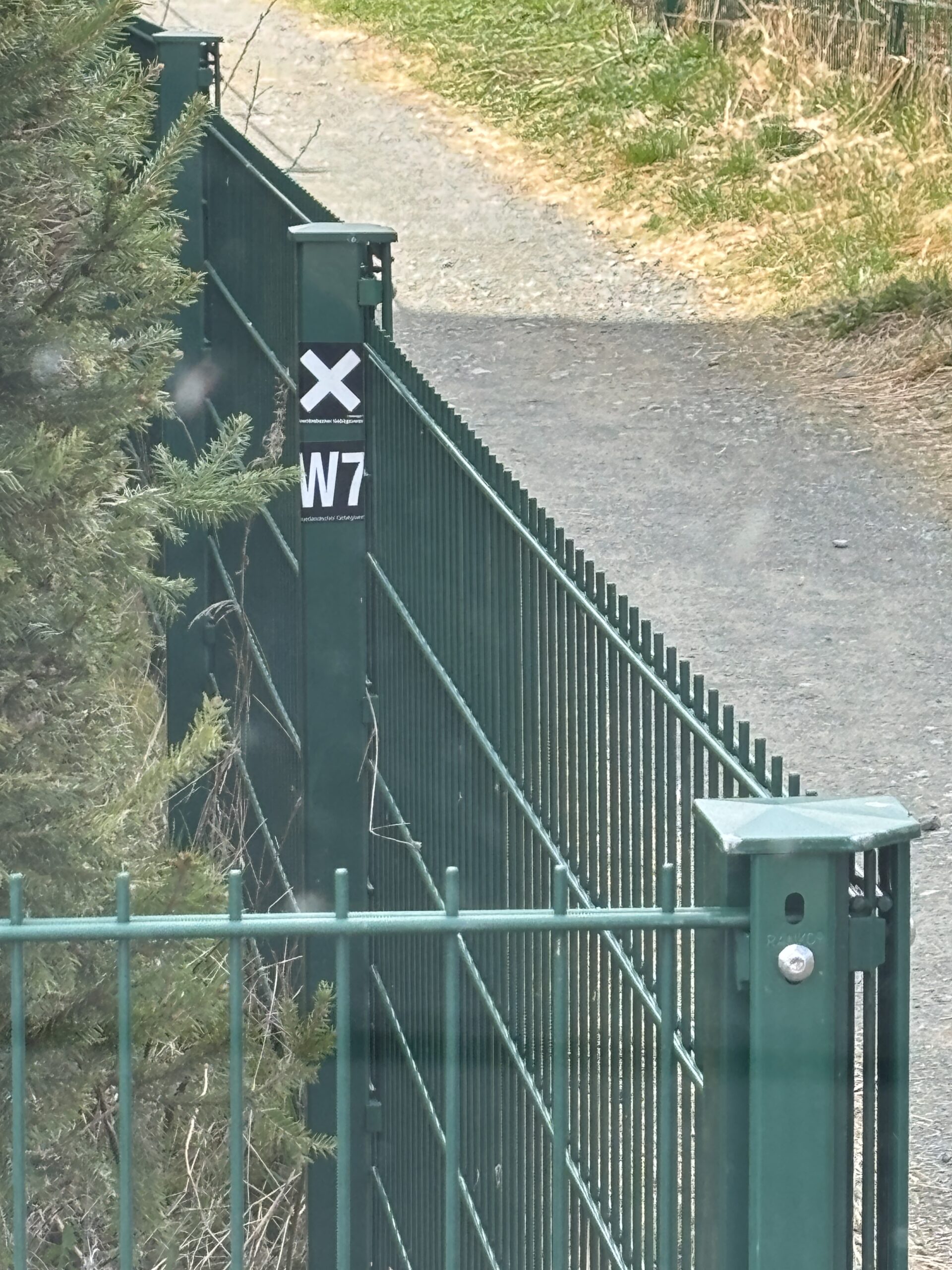 W7 Rauchlochweg